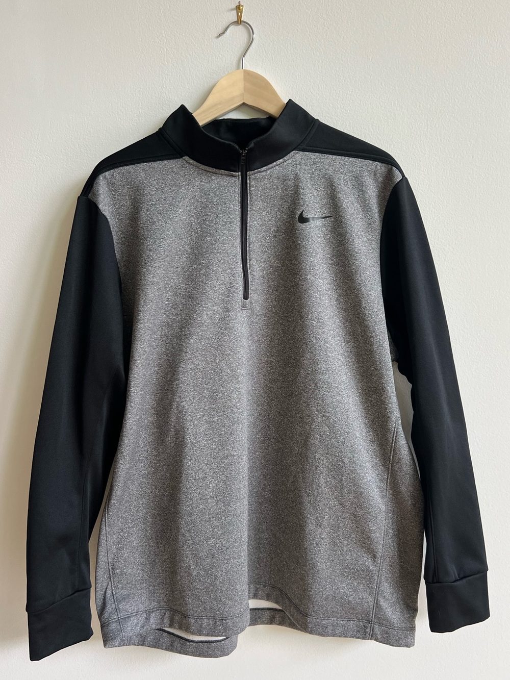 Nike Dri-FIT Quarter Zip Pullover Gray/Black Long Sleeve Mock Neck Men’s Size XL